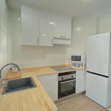 Acogedor En Cerca De La Playa *