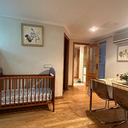 Apartament La Casa De Lili Acerca De Palacio De Musica *