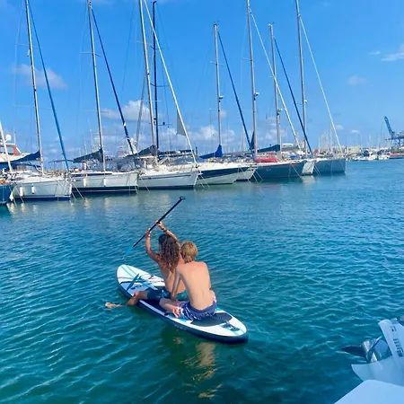 Juangie Bateau-hôtel