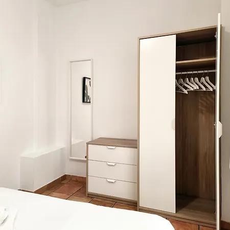 Flats Friends Nave * Βαλένθια