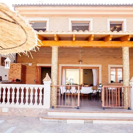Casa En La Playa De Con Piscina Propia *