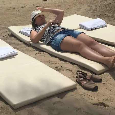 Villa Casa En La Playa De Con Piscina Propia *
