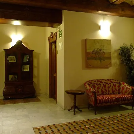 Otel Ad Hoc Monumental 1881 3*