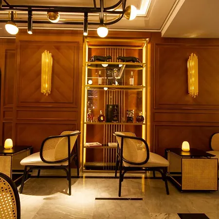 Hotel Myr Palacio Vallier 5*
