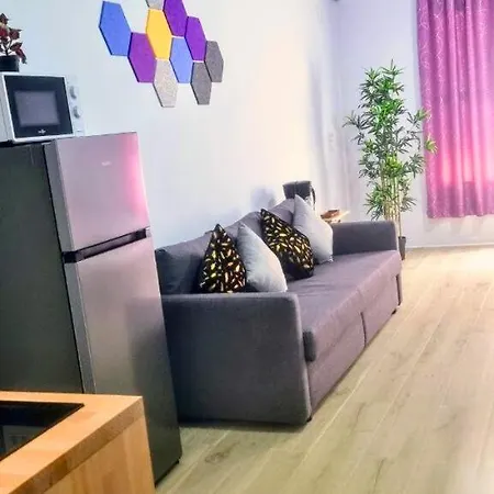 Hotel apartamentowy Ynfinity 3*