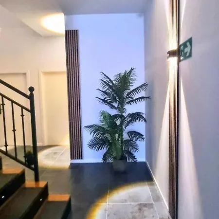 Hotel apartamentowy Ynfinity 3*