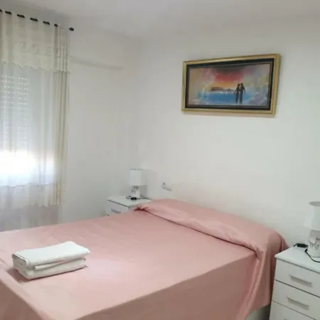 Nice And Quite Quarto em Acomodações Particulares