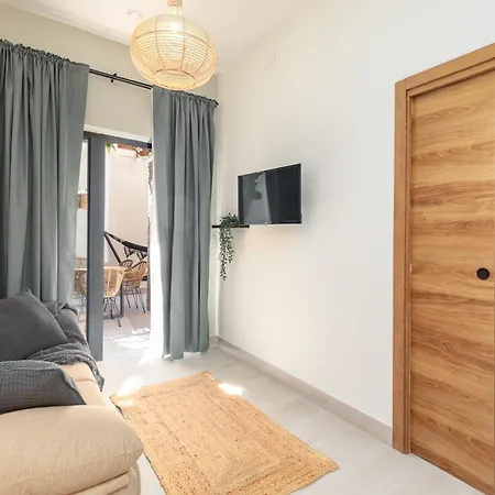 Con Piscina Y Terraza Appartement