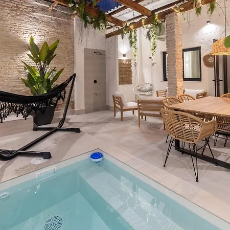 Con Piscina Y Terraza Apartment