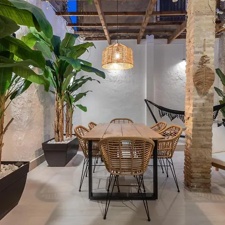 Apartamento Con Piscina Y Terraza *