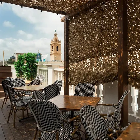 Blanq Carmen Valence