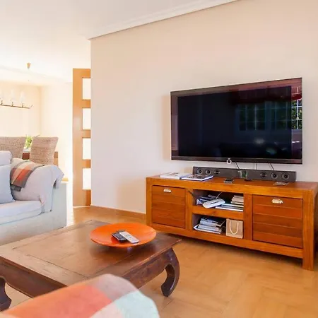 Casa de Férias Casa En Valencia, Cerca De Golf, Playas, Moto Gp *