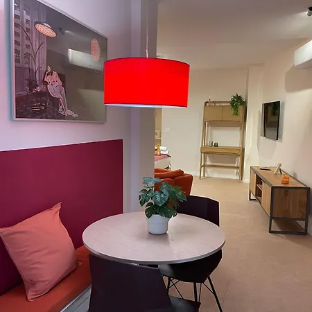 Osito Hub - Pintor Nicolau Apartment