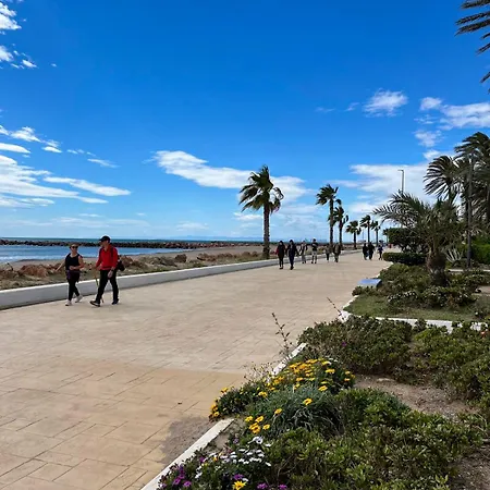 En Primera Línea De La Playa A 15 Minutos De La Ciudad De *