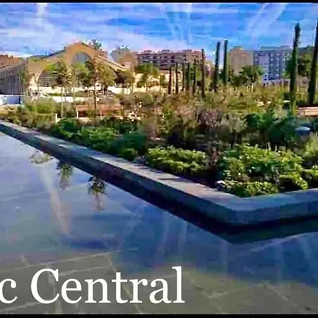 Elegant Rooftop By F2 * 발렌시아