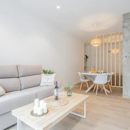 Apartment Mediterraneum D *