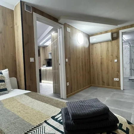 Oriola 35 * Walencja