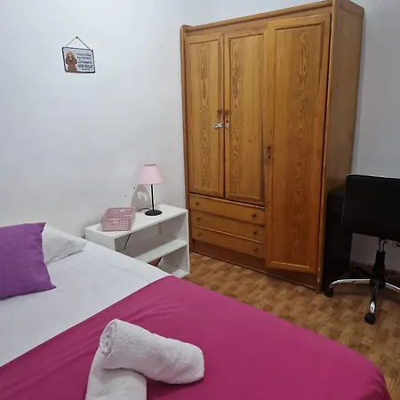 Apartamento Malvarrosa Playa 3 *