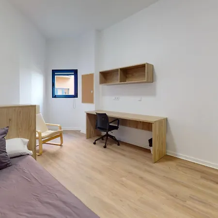 Juvenil Colegio Mayor Galileo Galilei Apartament
