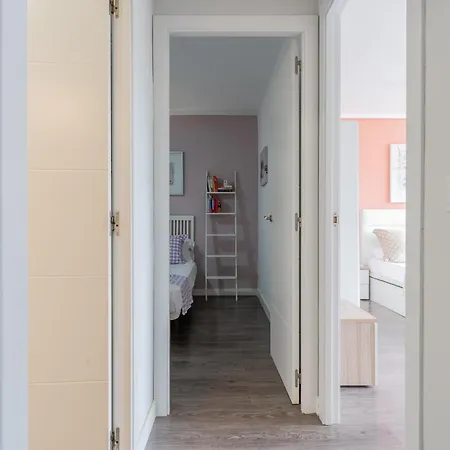 Junto Al Oceanografic *