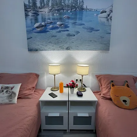Piso Tranquilo Y Luminoso En Apartament *