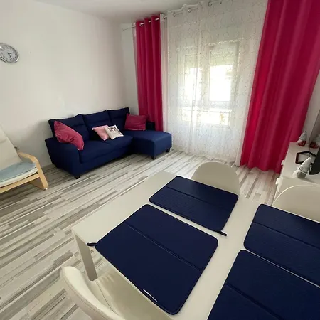 Piso Tranquilo Y Luminoso En Apartment