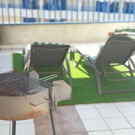 Patacona Deluxe Primera Linea * Valencia