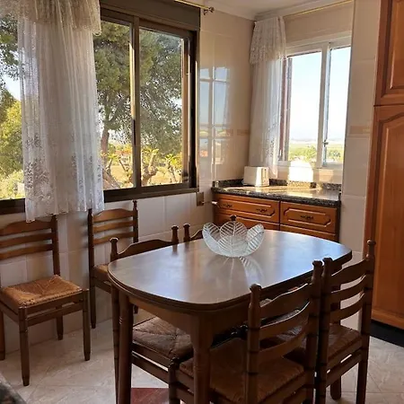 Feriehus Mediterranean House In