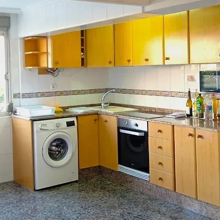 Guest house Y Suite. Upv, Uv Y Playa *