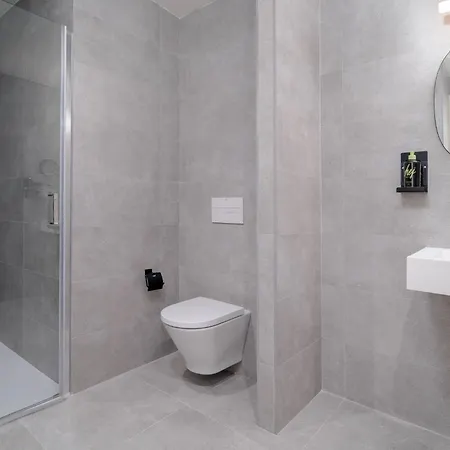 Limehome Carrer De Sant Jacint Apartment *
