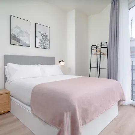 Apartment Limehome Carrer De Sant Jacint Valencia