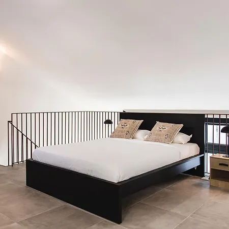 By Olala Homes Апартаменты *