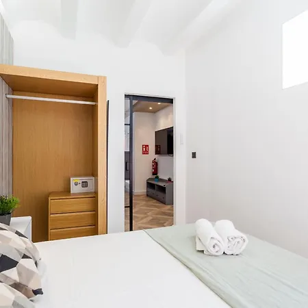 Modern&confort Premium Concept Ruzafa ,