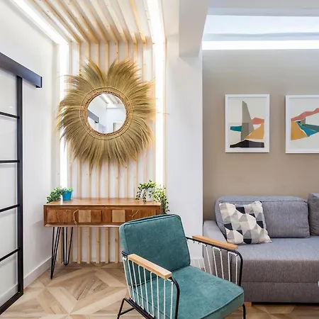 Modern&confort Premium Concept Ruzafa , דירה