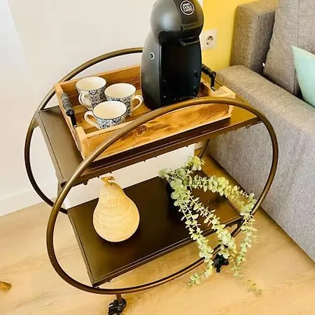 Beautiful And Charming Loft In Russafa Soho Lägenhet