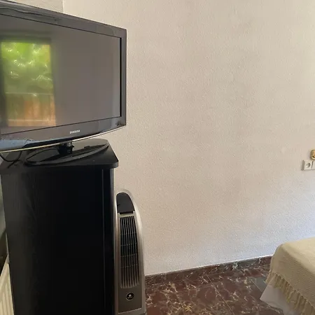 Δωμάτια σε οικογενειακή κατοικία Habitacion Cerca Del Centro De *