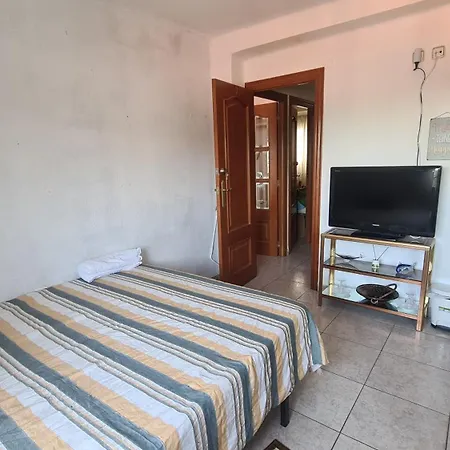 On Malvarrosa Beach فالنسيا