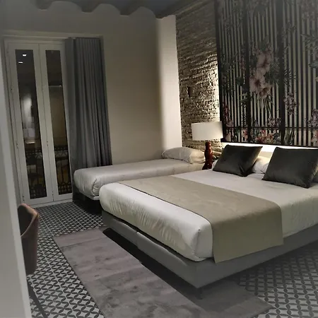 & Co. Quart Boutique Hotel 3*