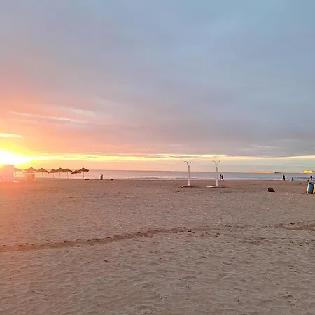 Lejlighed Full Equipped And Comfortable With Wifi Valencia