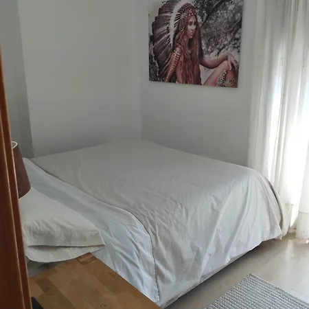 Apartment Atico Con 2 Grandes Terrazas Y 2 *