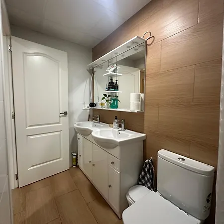 Mirador 1 Del Mercado - Con Bano Privado En El Centro De La Ciudad Vella Проживание в семье *