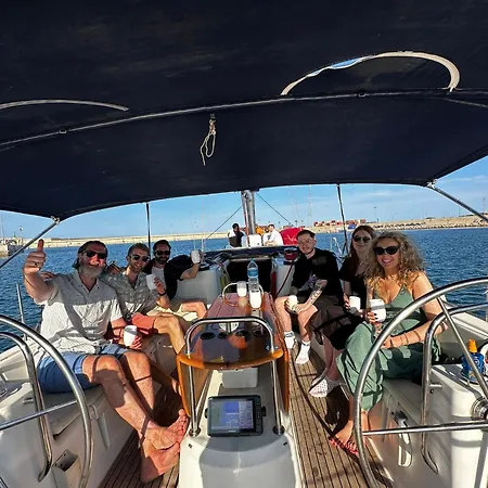 بوتيل Marine Dream فالنسيا