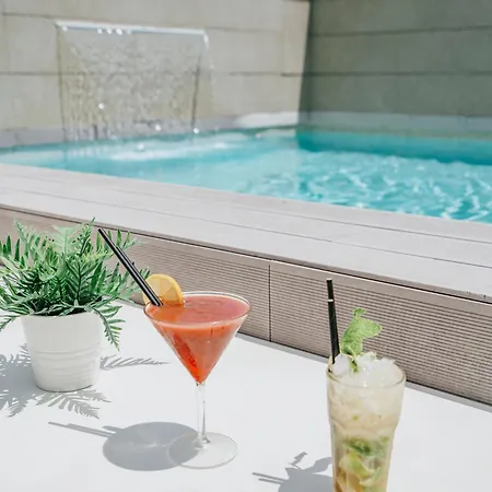 Vincci Mercat Hotel