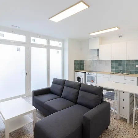 Cabanal Retreat Valenza