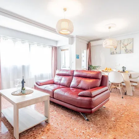 Familiar En Avenida Del Puerto Valenza