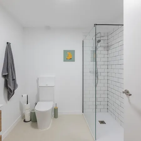 Amplio Cerca Centro Historico Y Turia 5pax 2 Bath *