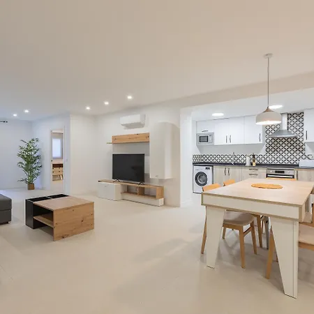 Amplio Cerca Centro Historico Y Turia 5pax 2 Bath Valencie