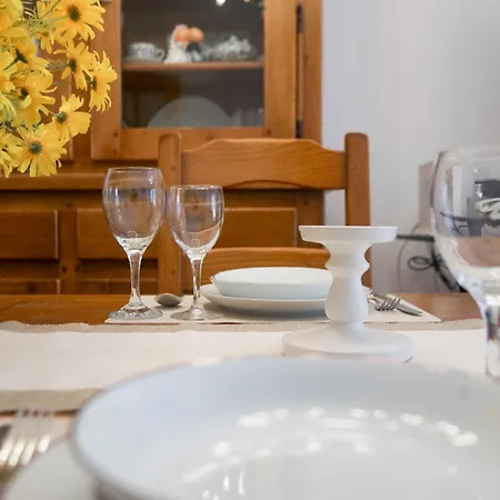 Lovely Near The & Of Arts And Sciences Valensiya