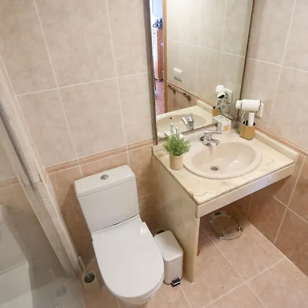 Apartmán Lovely Near The & Of Arts And Sciences *