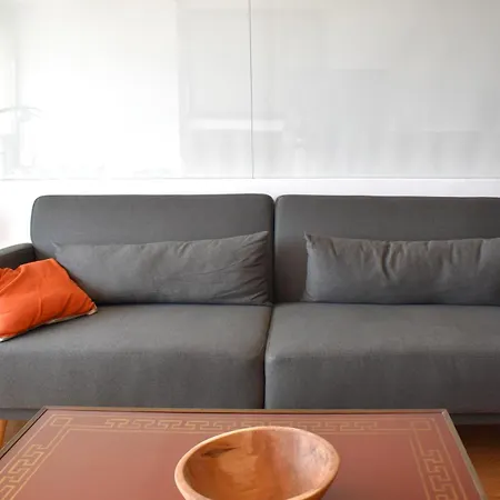 Stylish Well-connected Beachfront Flat Valencia